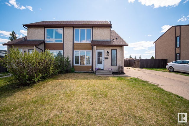 2509 149 AV NW - Fraser Duplex for Sale, 4 Bedrooms (E4434989)