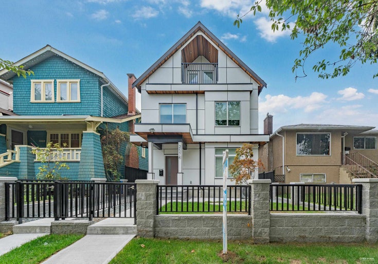 1 - 2576 E 28th Avenue - Collingwood VE Half Duplex for Sale, 3 Bedrooms (R2956424)