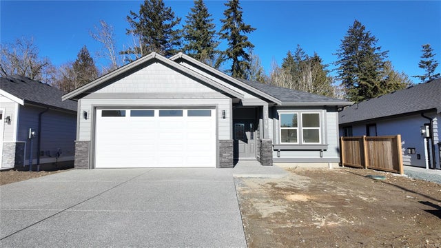 3019 Abbott Pl - Du Chemainus Single Family Residence for Sale, 3 Bedrooms (984724)