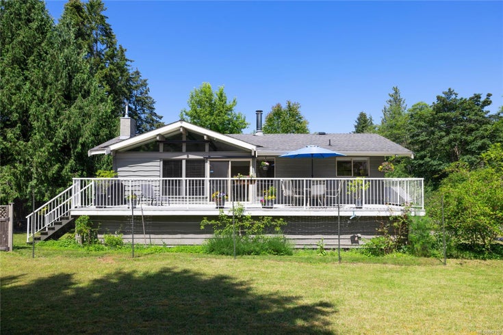 365 W First Ave - PQ Qualicum Beach Single Family Residence for sale, 3 Bedrooms (967710)