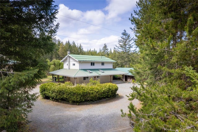 1311 Dobson Rd - PQ Errington/Coombs/Hilliers Single Family Residence for Sale, 7 Bedrooms (995292)