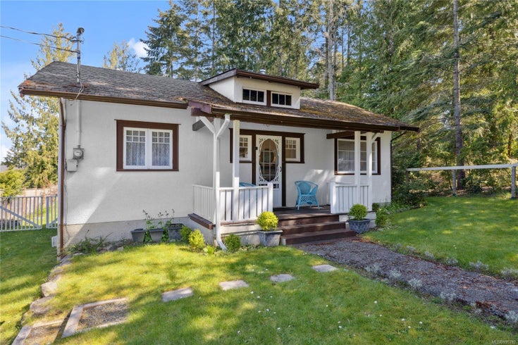 634 Jones St - PQ Qualicum Beach Single Family Residence for Sale, 2 Bedrooms (995782)