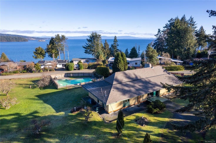 160 Kopina Dr - PQ Bowser/Deep Bay Single Family Residence for Sale, 4 Bedrooms (997139)