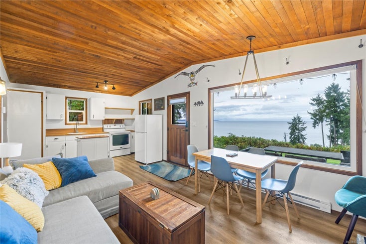 4 - 4375 Kelsey Rd - PQ Bowser/Deep Bay Single Family Residence for Sale, 2 Bedrooms (1022385)