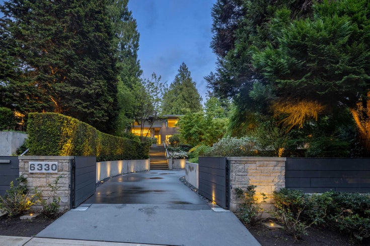 6330 Macdonald Street - Kerrisdale Single Family Residence for Sale, 7 Bedrooms (R3007355)
