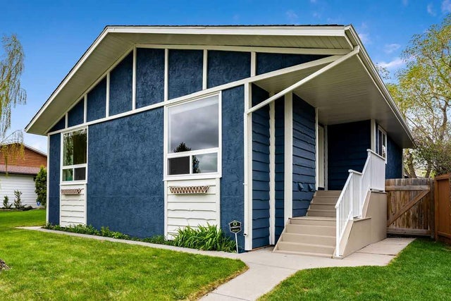 605 8 Street SE - Emerson Lake Estates Detached for Sale, 5 Bedrooms (A2222166)