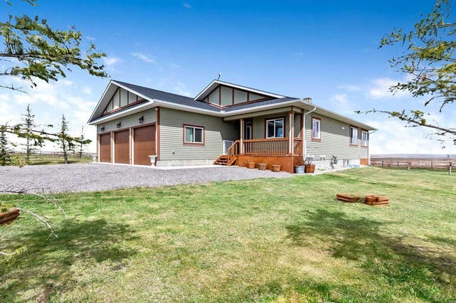 193003 RR 261   - Other Detached for Sale, 3 Bedrooms (A2224436)