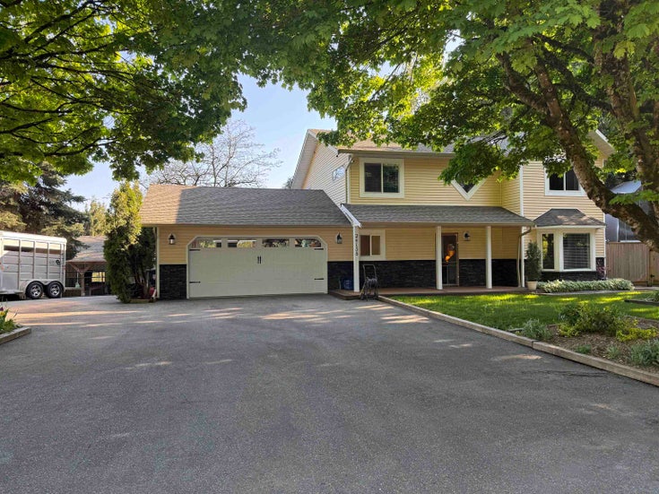 24138 51 Avenue - Salmon River Single Family Residence for Sale, 3 Bedrooms (R2996835)