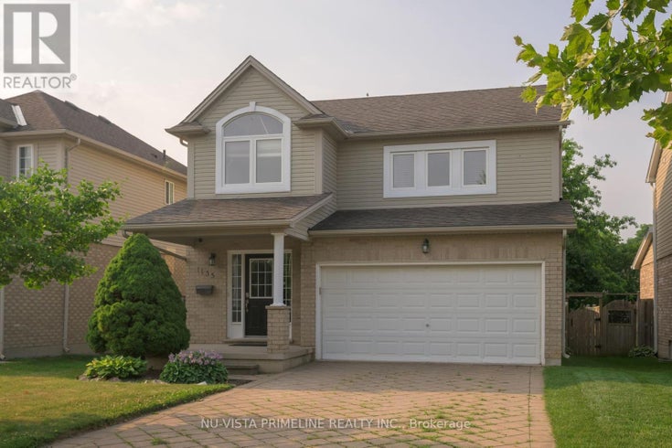 1135 SOUTH WENIGE DRIVE - London North (north C) House for Sale, 3 Bedrooms (X12286850)