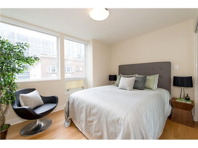 701 1277 MELVILLE STREET - Coal Harbour Apartment/Condo for sale, 2 Bedrooms (R2015542) #18