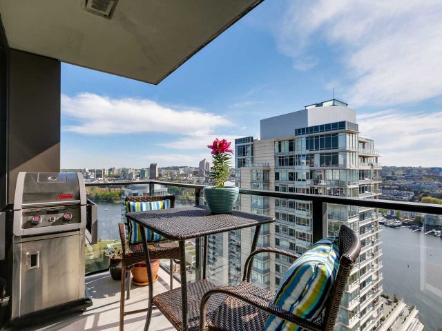 2702 455 BEACH CRESCENT - Yaletown Apartment/Condo for sale, 2 Bedrooms (R2059948) #3