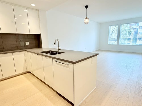 319 - 255 W 1st Street - Lower Lonsdale Apartment/Condo for Sale, 2 Bedrooms (R3086458)