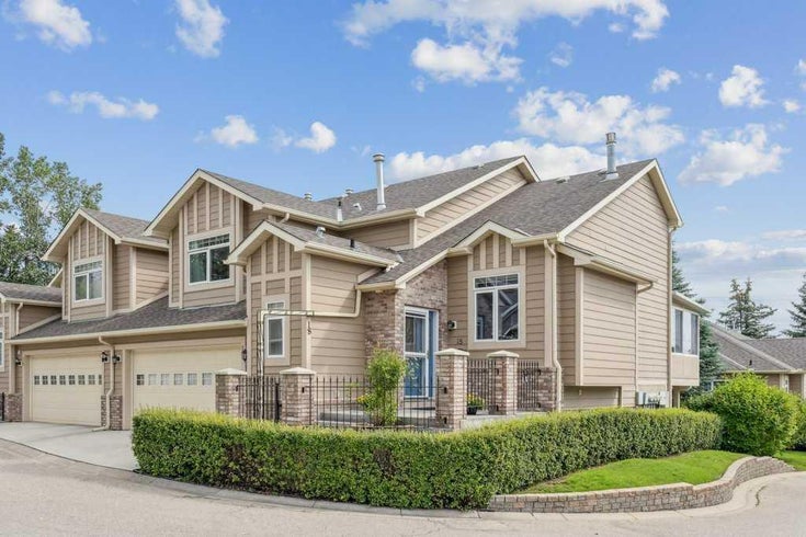 18 Varsity Estates Park NW - Varsity Row/Townhouse for Sale, 3 Bedrooms (A2243682)