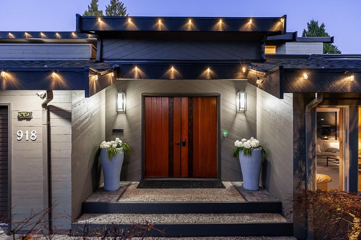 918 50b Street - Tsawwassen Central Single Family Residence for Sale, 6 Bedrooms (R3081795)