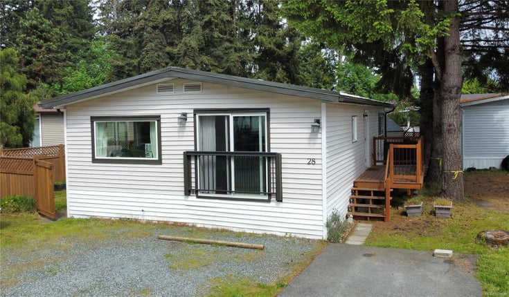 28 3449 Hallberg Rd - Na Extension Manufactured Home for sale, 3 Bedrooms (905039)