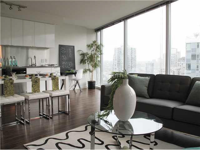 2209 233 Robson Street - Downtown VW Apartment/Condo(V886522)