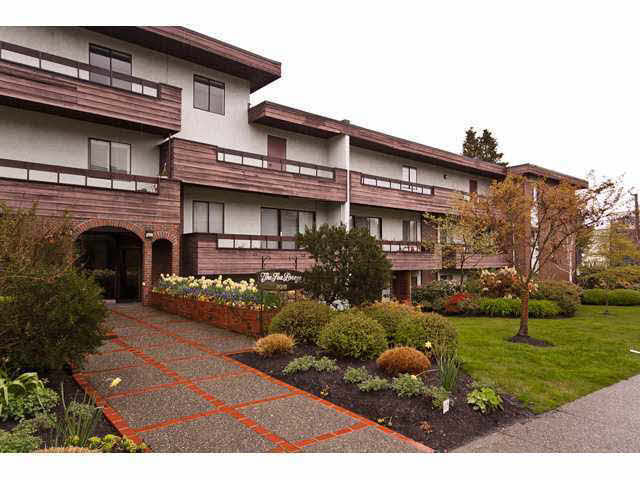 221 2025 W 2nd Avenue - Kitsilano Apartment/Condo(V902130)