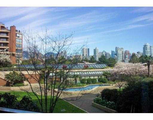 106 1490 Pennyfarthing Drive - False Creek Apartment/Condo(V874385)