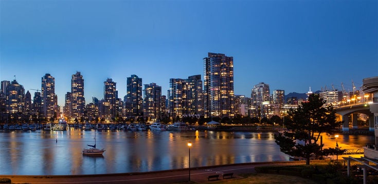 307 1859 Spyglass Place - False Creek Apartment/Condo(R2211387)