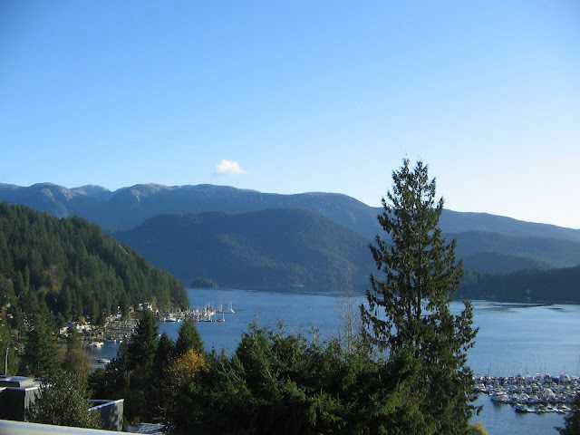 2322 Badger Road - Deep Cove House/Single Family(V936121)