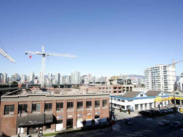 407 2055 Yukon Street - False Creek Apartment/Condo(V871269)