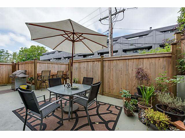 2669 W 10th Avenue - Kitsilano Townhouse(V1122231)