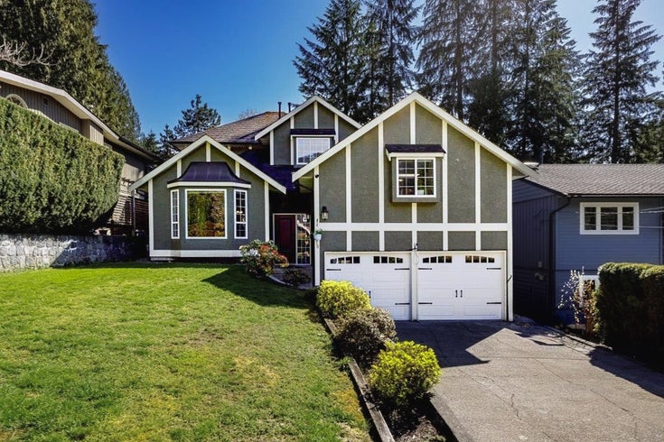 4575 CLIFFMONT ROAD - Deep Cove Single Family Residence, 5 Bedrooms (R2914207)