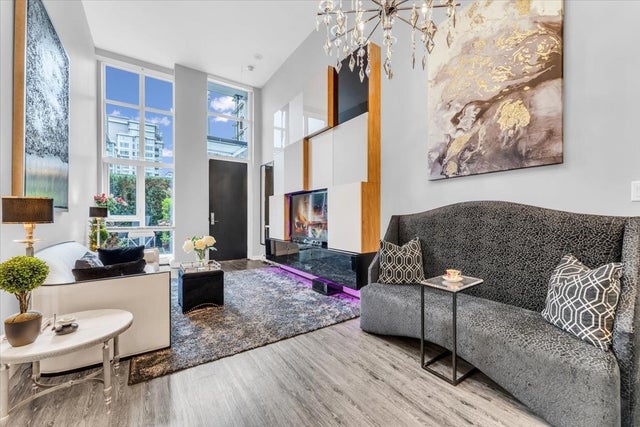 1762 Ontario Street - Mount Pleasant VE Townhouse for Sale, 1 Bedroom (R2998011)