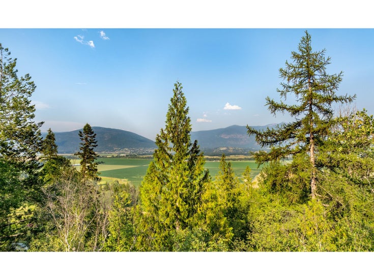 Lot 7 SIMMONS ROAD - Creston(2478584)