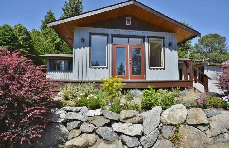 4575 Esquire Drive - Pender Harbour Egmont House/Single Family for sale, 3 Bedrooms (R2338043)