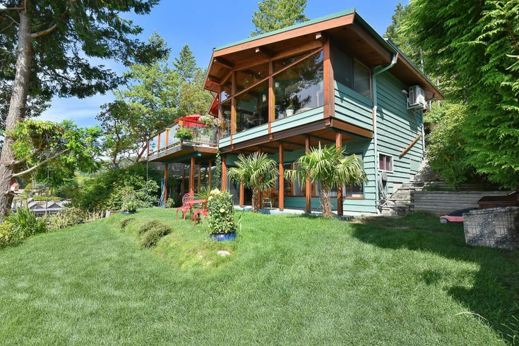 4824 SINCLAIR BAY ROAD - Pender Harbour Egmont House with Acreage for Sale, 4 Bedrooms (R2862864)