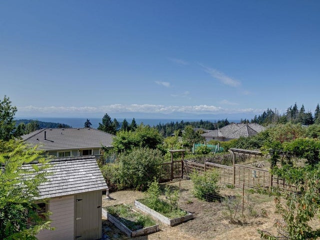 6183 ORACLE ROAD - Sechelt District House/Single Family for Sale, 6 Bedrooms (R2958843)