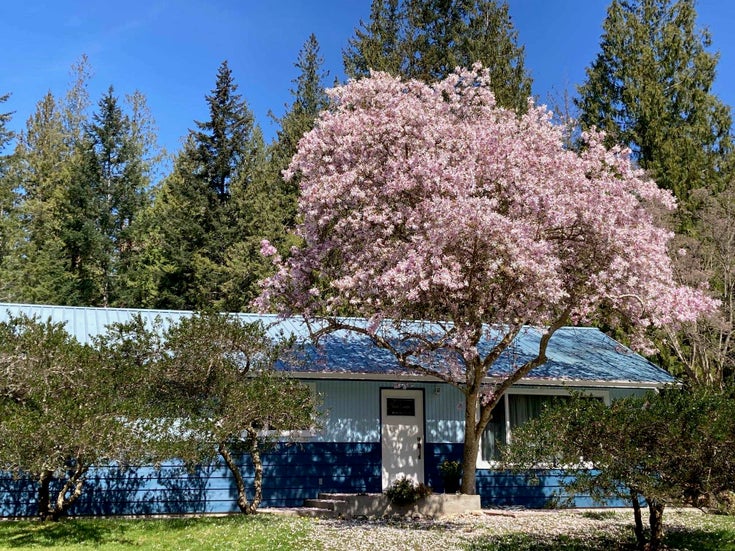 4569 Francis Peninsula Road - Pender Harbour Egmont Single Family Residence for Sale, 3 Bedrooms (R2985193)