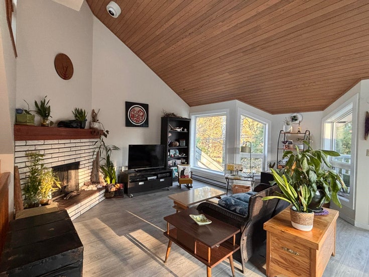 9 - 5753 Wharf Avenue - Sechelt District Townhouse for Sale, 3 Bedrooms (R3031785)
