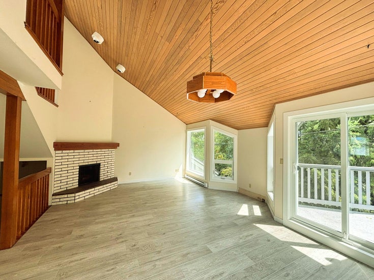 9 - 5753 Wharf Avenue - Sechelt District Townhouse for Sale, 3 Bedrooms (R3031785)