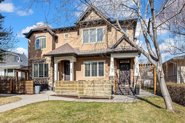 2, 529 34 Street NW - Parkdale Row/Townhouse, 3 Bedrooms (A2214006)
