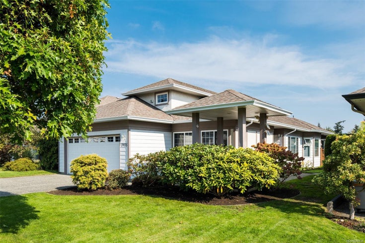 7975 Simpson Rd - CS Saanichton Single Family Detached for sale, 2 Bedrooms (918628)