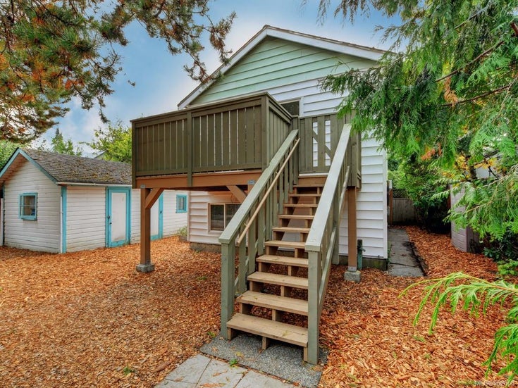 A 2511 Vancouver St - Vi Hillside Half Duplex for sale, 2 Bedrooms (962608)
