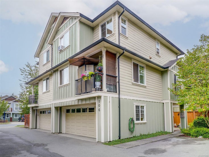 106 2669 Deville Rd - La Langford Proper Townhouse, 3 Bedrooms (974985)