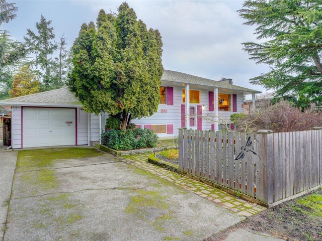 1610 Blair Ave - SE Lambrick Park Single Family Residence for sale, 5 Bedrooms (983694)