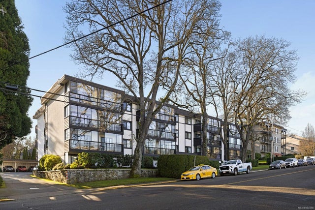 405 - 1665 Oak Bay Ave - Vi Rockland Condo Apartment for sale, 2 Bedrooms (984598)