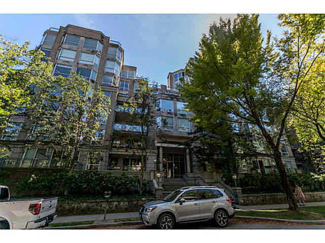 313 500 W 10TH AVENUE - Fairview VW Apartment/Condo for sale, 3 Bedrooms (V1137517)