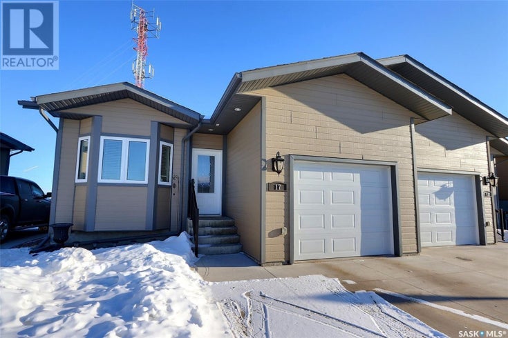 17 550 Southwood DR - Prince Albert Row / Townhouse for sale, 4 Bedrooms (SK878533)