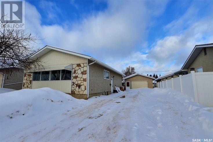 278 28th ST W - Prince Albert House for sale, 4 Bedrooms (SK883200)