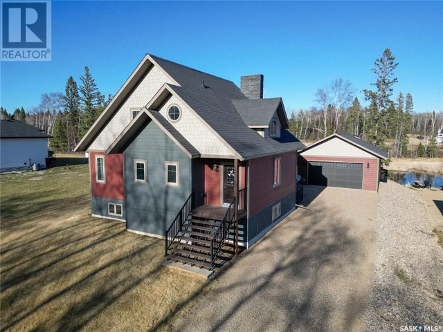 8 101 Neis Access ROAD - Emma Lake House for Sale, 5 Bedrooms (SK988850)