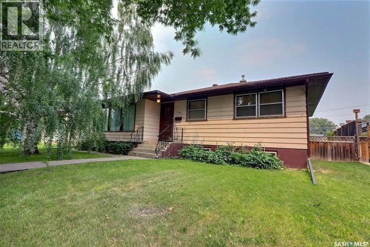 348 22nd STREET W - Prince Albert House for Sale, 5 Bedrooms (SK015088)