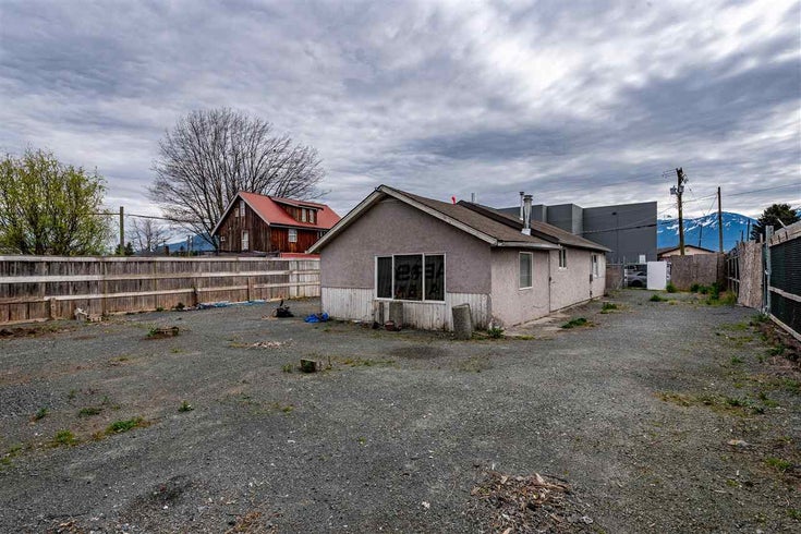 8965 NOWELL STREET - Chilliwack E Young-Yale House/Single Family for sale, 3 Bedrooms (R2450137)