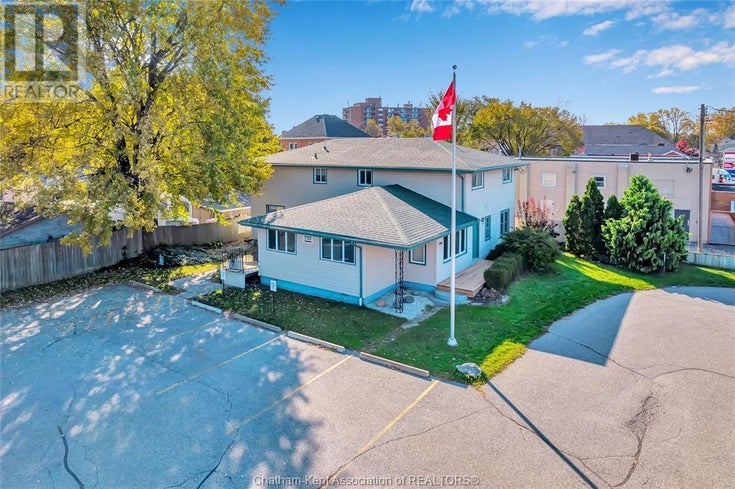 186-196 Grand AVENUE West - Chatham for Sale(25010479)