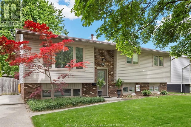 29 BALMORAL ROAD - Chatham House for Sale, 4 Bedrooms (25014657)