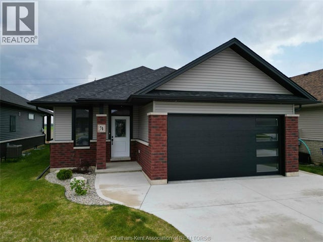 74 EVENING DRIVE - Chatham House for Sale, 3 Bedrooms (25021535)